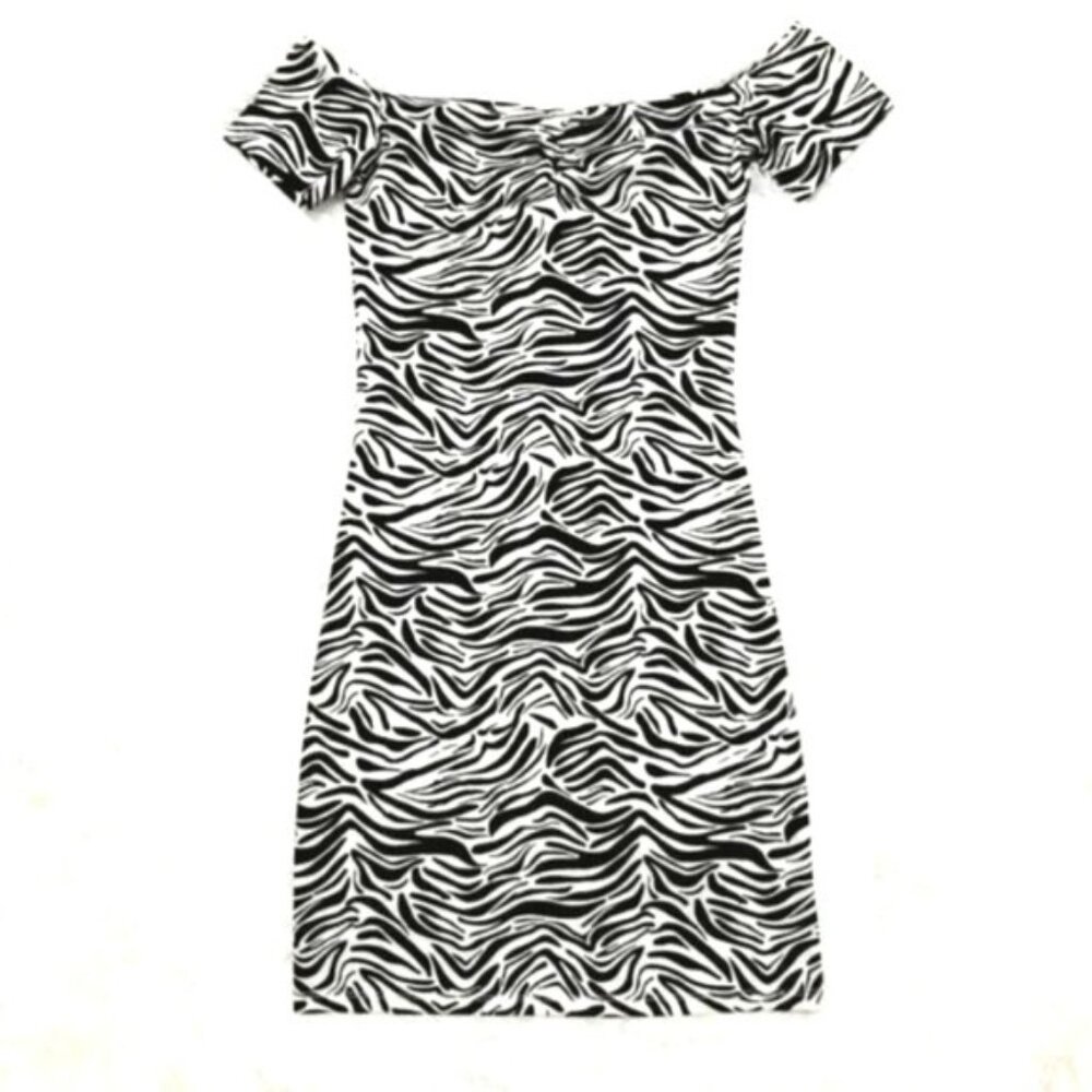 DIVIDED ZEBRA PRINT MINI DRESS SIZE 4